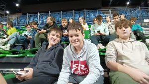 Résztvevők a konfirmadusok találkozóján 